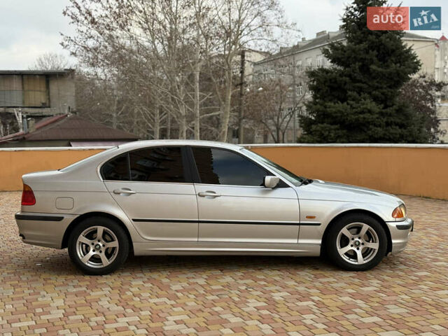 Серый БМВ 3 Серия, объемом двигателя 2 л и пробегом 278 тыс. км за 4000 $, фото 3 на Automoto.ua