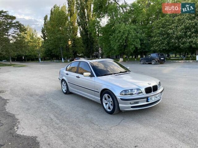 Серый БМВ 3 Серия, объемом двигателя 1.9 л и пробегом 320 тыс. км за 4500 $, фото 3 на Automoto.ua