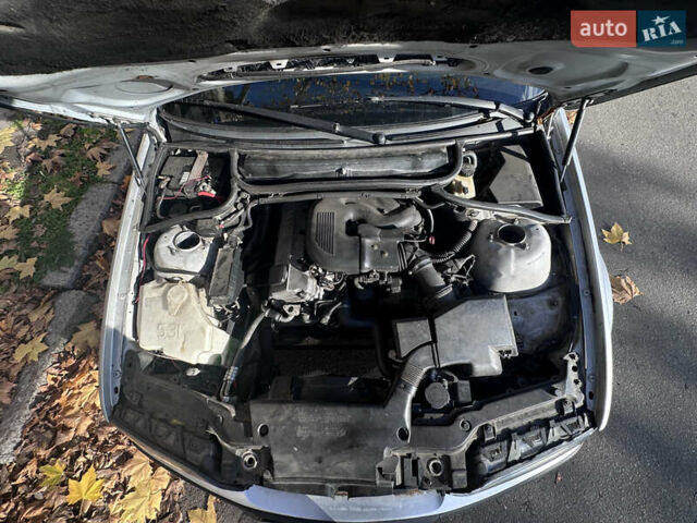 Серый БМВ 3 Серия, объемом двигателя 1.9 л и пробегом 368 тыс. км за 4700 $, фото 10 на Automoto.ua