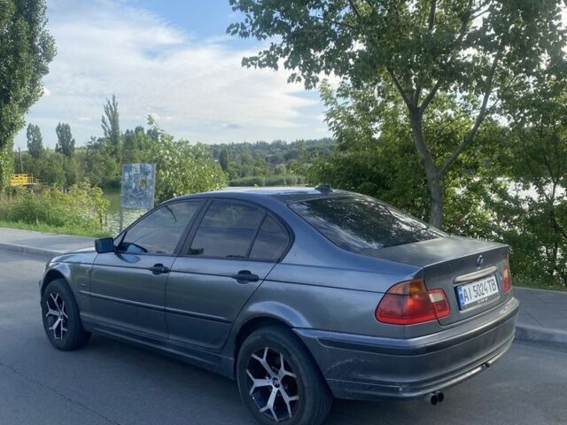 Серый БМВ 3 Серия, объемом двигателя 2 л и пробегом 330 тыс. км за 3300 $, фото 2 на Automoto.ua