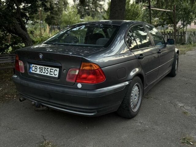 Серый БМВ 3 Серия, объемом двигателя 1.9 л и пробегом 301 тыс. км за 3800 $, фото 4 на Automoto.ua