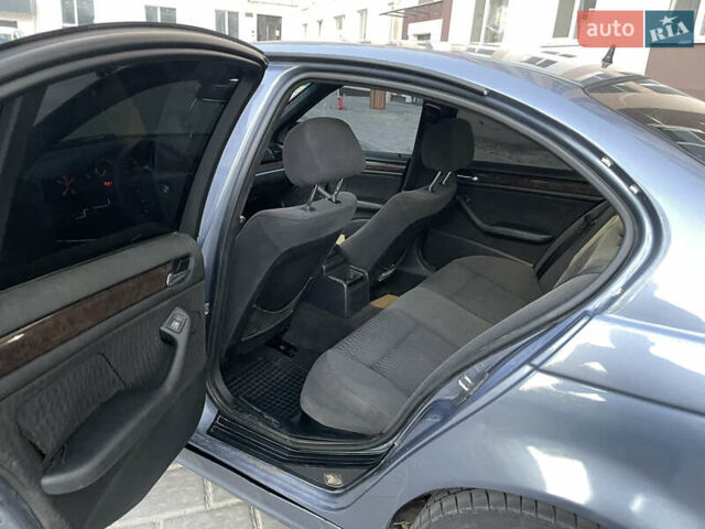 Серый БМВ 3 Серия, объемом двигателя 2 л и пробегом 409 тыс. км за 5600 $, фото 37 на Automoto.ua
