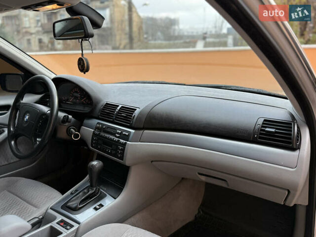 Серый БМВ 3 Серия, объемом двигателя 2 л и пробегом 278 тыс. км за 4000 $, фото 11 на Automoto.ua