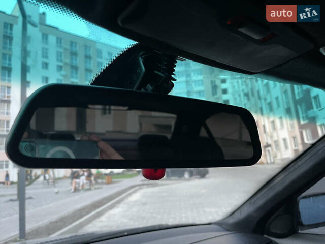 Серый БМВ 3 Серия, объемом двигателя 2 л и пробегом 409 тыс. км за 5600 $, фото 31 на Automoto.ua