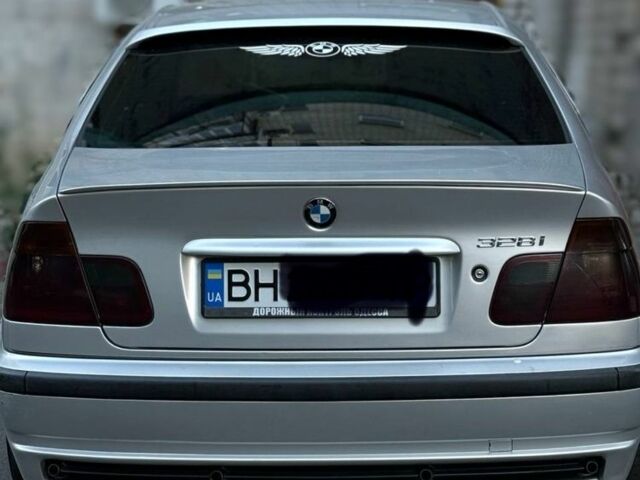 Серый БМВ 3 Серия, объемом двигателя 2.8 л и пробегом 305 тыс. км за 4200 $, фото 1 на Automoto.ua
