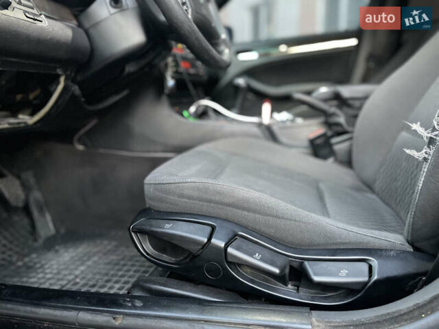 Серый БМВ 3 Серия, объемом двигателя 2 л и пробегом 409 тыс. км за 5600 $, фото 25 на Automoto.ua