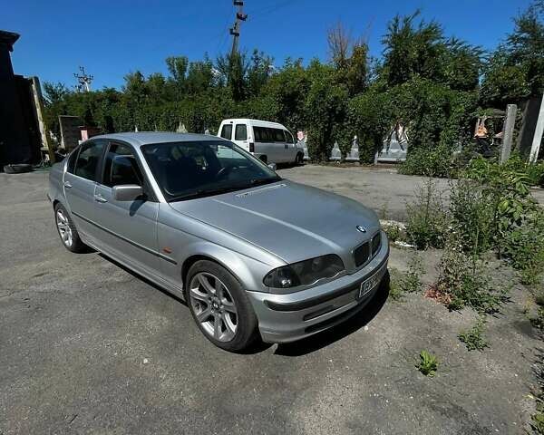 Серый БМВ 3 Серия, объемом двигателя 2 л и пробегом 384 тыс. км за 4100 $, фото 8 на Automoto.ua