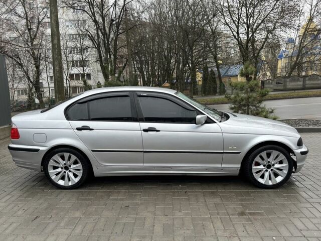 Серый БМВ 3 Серия, объемом двигателя 2 л и пробегом 383 тыс. км за 3400 $, фото 3 на Automoto.ua