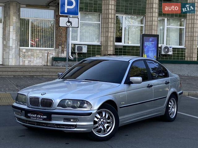 Сірий БМВ 3 Серія, об'ємом двигуна 1.9 л та пробігом 367 тис. км за 4099 $, фото 2 на Automoto.ua