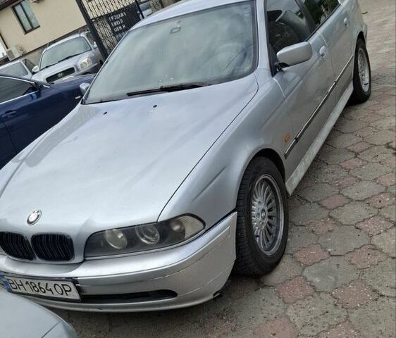 Серый БМВ 3 Серия, объемом двигателя 2.9 л и пробегом 2 тыс. км за 4800 $, фото 5 на Automoto.ua