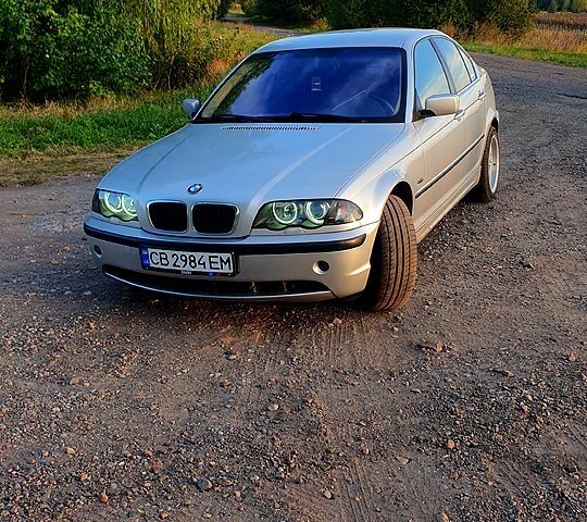 Серый БМВ 3 Серия, объемом двигателя 2 л и пробегом 315 тыс. км за 4000 $, фото 2 на Automoto.ua