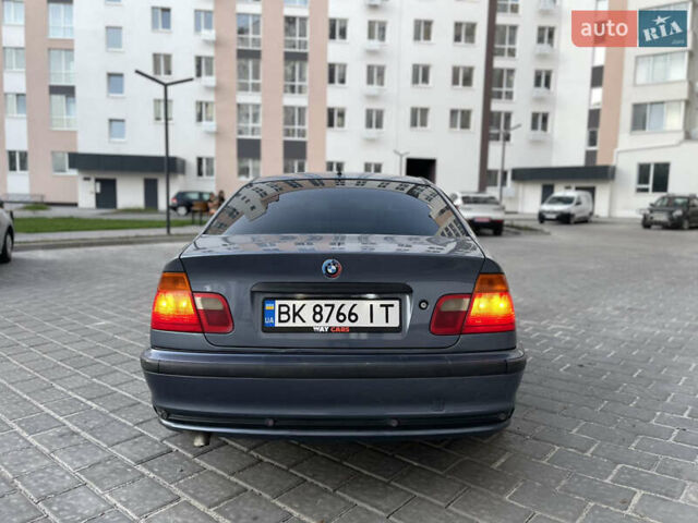 Серый БМВ 3 Серия, объемом двигателя 2 л и пробегом 409 тыс. км за 5600 $, фото 8 на Automoto.ua