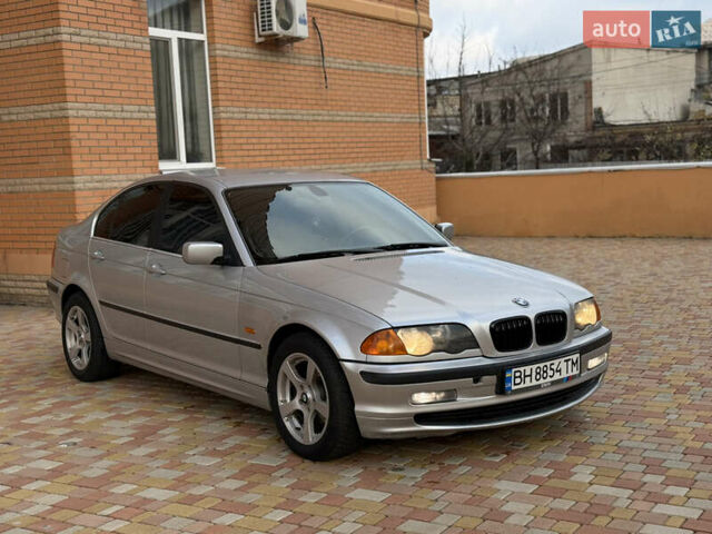 Серый БМВ 3 Серия, объемом двигателя 2 л и пробегом 278 тыс. км за 4000 $, фото 2 на Automoto.ua