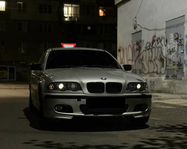 Серый БМВ 3 Серия, объемом двигателя 1.9 л и пробегом 368 тыс. км за 4700 $, фото 13 на Automoto.ua