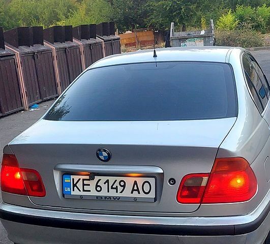 Серый БМВ 3 Серия, объемом двигателя 2 л и пробегом 285 тыс. км за 3800 $, фото 2 на Automoto.ua