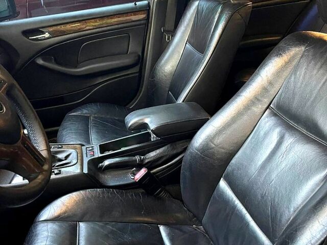 Серый БМВ 3 Серия, объемом двигателя 2 л и пробегом 0 тыс. км за 3800 $, фото 3 на Automoto.ua