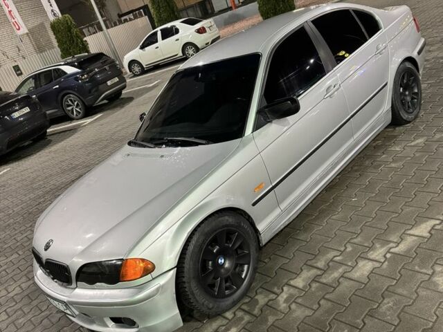 Серый БМВ 3 Серия, объемом двигателя 2.8 л и пробегом 222 тыс. км за 4700 $, фото 1 на Automoto.ua