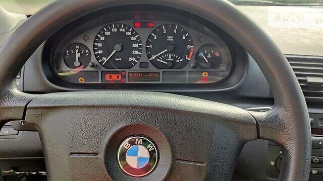 Сірий БМВ 3 Серія, об'ємом двигуна 1.9 л та пробігом 301 тис. км за 3499 $, фото 6 на Automoto.ua