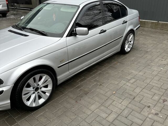 Серый БМВ 3 Серия, объемом двигателя 2 л и пробегом 383 тыс. км за 3400 $, фото 2 на Automoto.ua