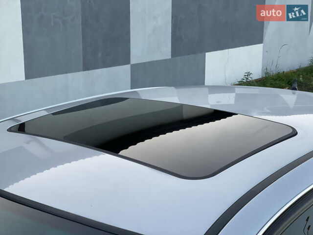 Серый БМВ 3 Серия, объемом двигателя 2.8 л и пробегом 291 тыс. км за 5200 $, фото 12 на Automoto.ua