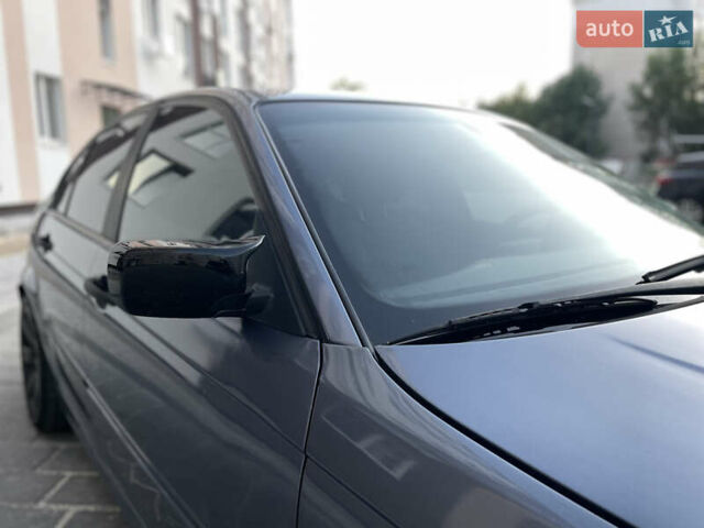 Серый БМВ 3 Серия, объемом двигателя 2 л и пробегом 409 тыс. км за 5600 $, фото 14 на Automoto.ua