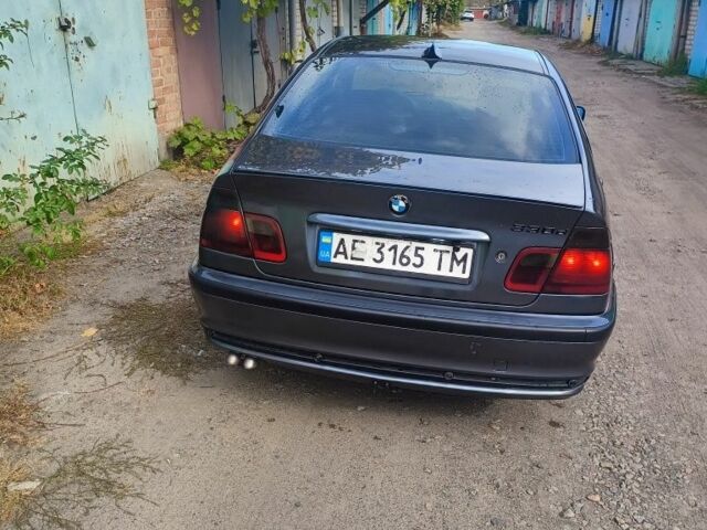 Серый БМВ 3 Серия, объемом двигателя 2.9 л и пробегом 318 тыс. км за 5800 $, фото 3 на Automoto.ua