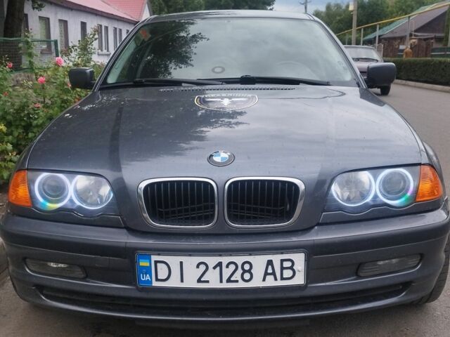 Серый БМВ 3 Серия, объемом двигателя 2 л и пробегом 400 тыс. км за 5500 $, фото 6 на Automoto.ua
