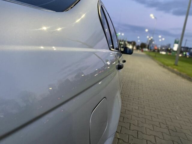 Серый БМВ 3 Серия, объемом двигателя 2 л и пробегом 300 тыс. км за 3900 $, фото 14 на Automoto.ua