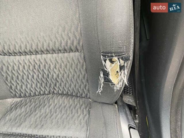 Серый БМВ 3 Серия, объемом двигателя 1.95 л и пробегом 361 тыс. км за 5500 $, фото 7 на Automoto.ua