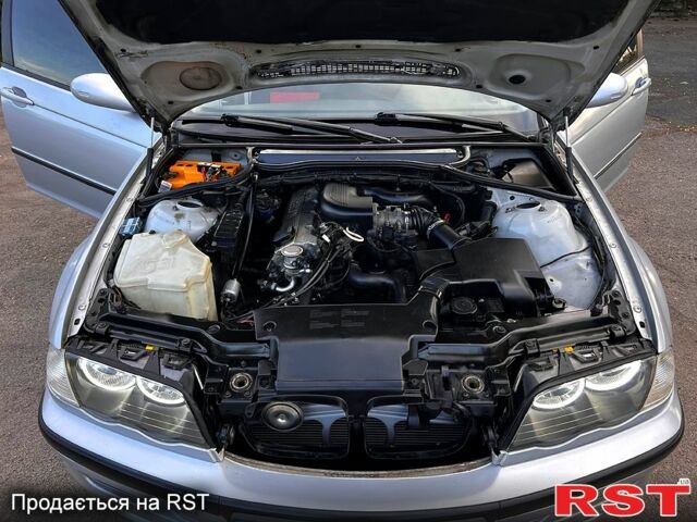 Серый БМВ 3 Серия, объемом двигателя 1.9 л и пробегом 261 тыс. км за 3599 $, фото 12 на Automoto.ua