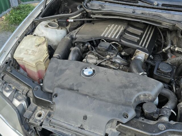 Серый БМВ 3 Серия, объемом двигателя 2 л и пробегом 510 тыс. км за 3700 $, фото 11 на Automoto.ua