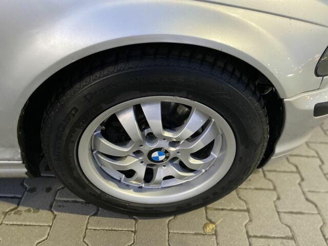 Серый БМВ 3 Серия, объемом двигателя 2 л и пробегом 300 тыс. км за 3900 $, фото 15 на Automoto.ua