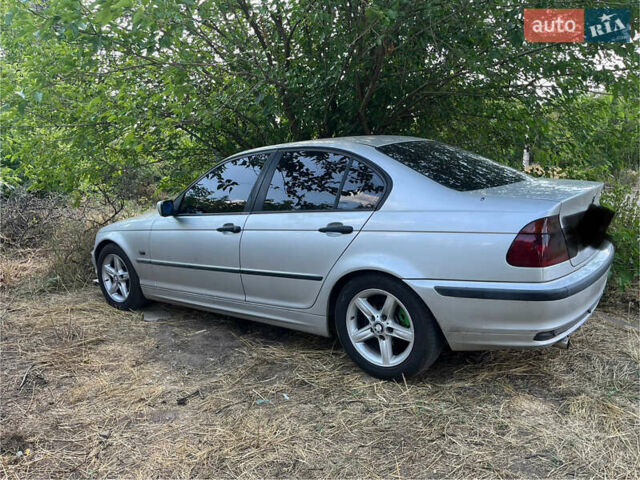 Серый БМВ 3 Серия, объемом двигателя 1.9 л и пробегом 293 тыс. км за 4400 $, фото 5 на Automoto.ua