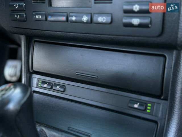 Сірий БМВ 3 Серія, об'ємом двигуна 3 л та пробігом 397 тис. км за 6300 $, фото 35 на Automoto.ua