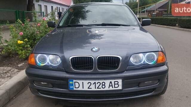 Серый БМВ 3 Серия, объемом двигателя 2 л и пробегом 400 тыс. км за 5550 $, фото 10 на Automoto.ua