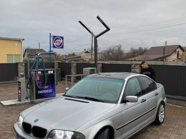 Серый БМВ 3 Серия, объемом двигателя 1.9 л и пробегом 333 тыс. км за 4000 $, фото 1 на Automoto.ua