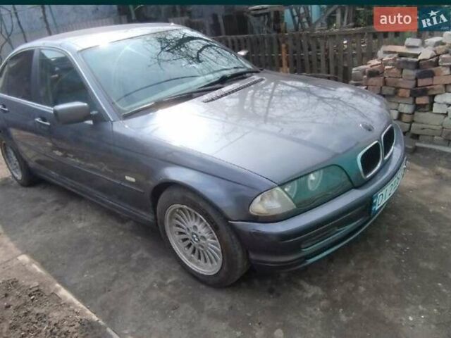 Серый БМВ 3 Серия, объемом двигателя 2 л и пробегом 400 тыс. км за 5550 $, фото 3 на Automoto.ua