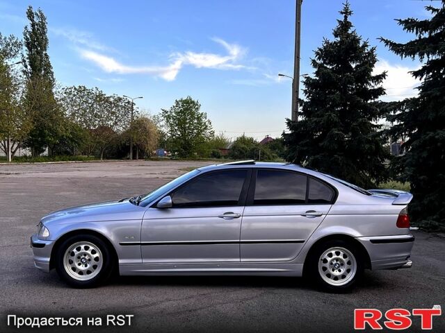 Серый БМВ 3 Серия, объемом двигателя 1.9 л и пробегом 261 тыс. км за 3599 $, фото 4 на Automoto.ua