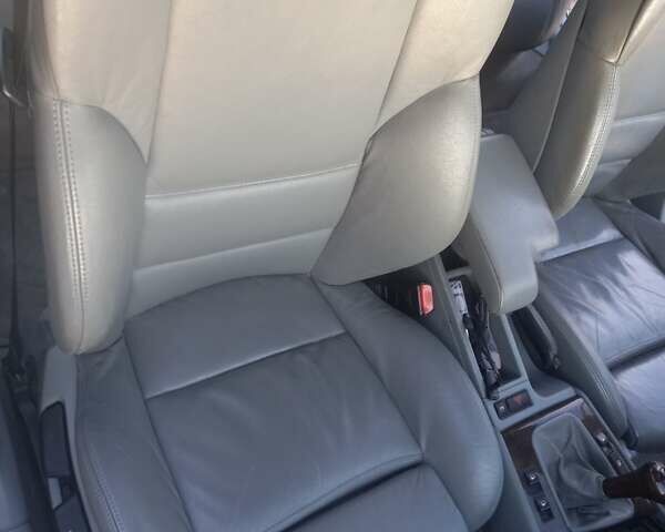 Серый БМВ 3 Серия, объемом двигателя 2.9 л и пробегом 320 тыс. км за 5500 $, фото 5 на Automoto.ua