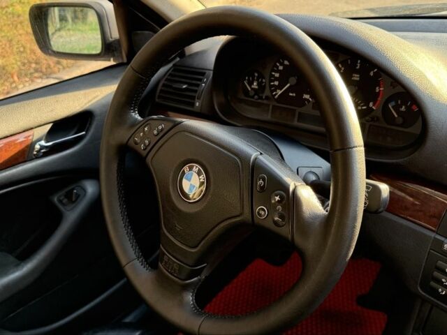 Сірий БМВ 3 Серія, об'ємом двигуна 2 л та пробігом 334 тис. км за 3300 $, фото 13 на Automoto.ua