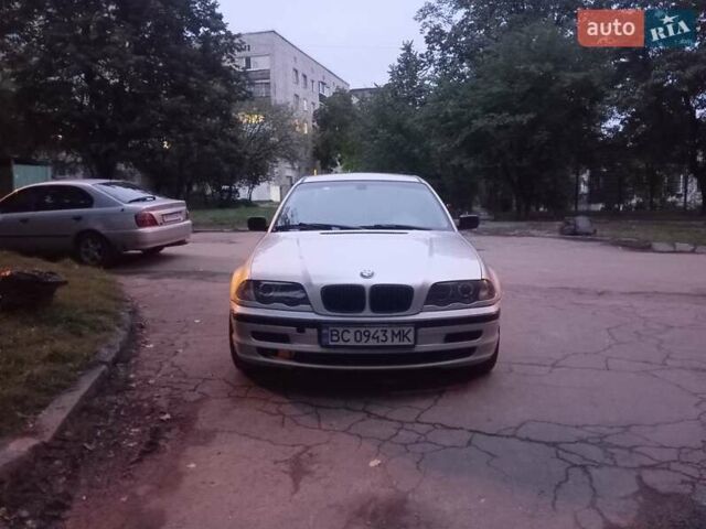 Серый БМВ 3 Серия, объемом двигателя 2 л и пробегом 335 тыс. км за 3999 $, фото 10 на Automoto.ua
