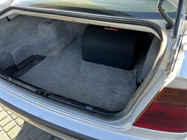 Сірий БМВ 3 Серія, об'ємом двигуна 0 л та пробігом 357 тис. км за 2500 $, фото 10 на Automoto.ua