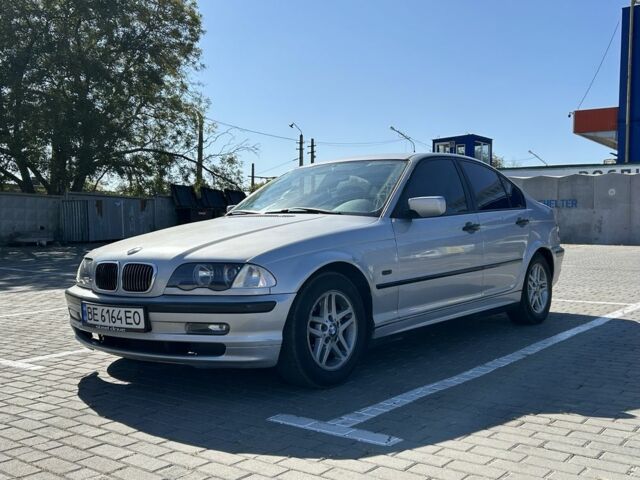 Серый БМВ 3 Серия, объемом двигателя 2 л и пробегом 301 тыс. км за 4500 $, фото 1 на Automoto.ua