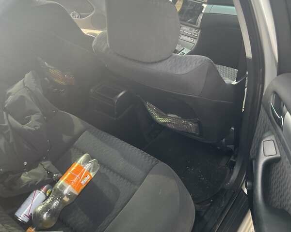 Серый БМВ 3 Серия, объемом двигателя 2 л и пробегом 317 тыс. км за 5000 $, фото 11 на Automoto.ua