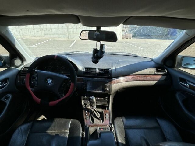 Серый БМВ 3 Серия, объемом двигателя 2 л и пробегом 301 тыс. км за 4500 $, фото 7 на Automoto.ua