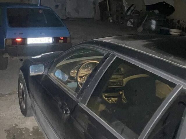 Серый БМВ 3 Серия, объемом двигателя 2 л и пробегом 234 тыс. км за 3200 $, фото 10 на Automoto.ua