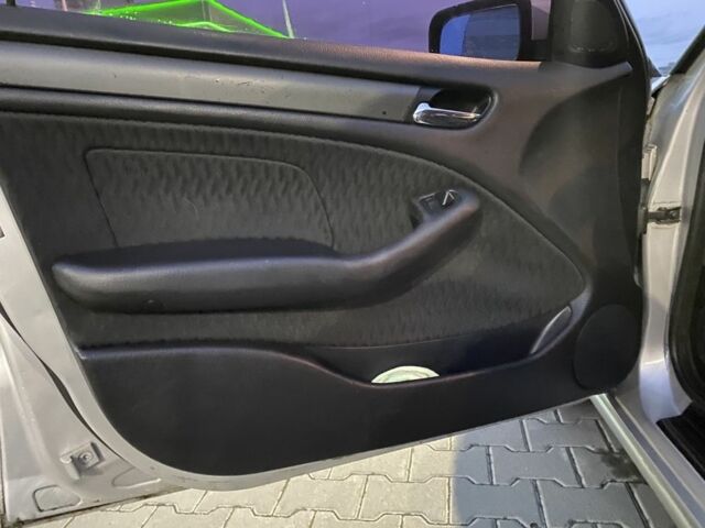 Серый БМВ 3 Серия, объемом двигателя 2 л и пробегом 300 тыс. км за 3900 $, фото 23 на Automoto.ua