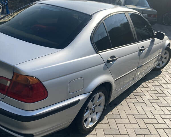 Сірий БМВ 3 Серія, об'ємом двигуна 1.9 л та пробігом 450 тис. км за 4500 $, фото 1 на Automoto.ua