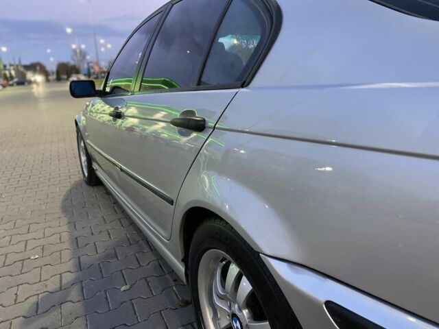 Серый БМВ 3 Серия, объемом двигателя 2 л и пробегом 300 тыс. км за 3900 $, фото 12 на Automoto.ua