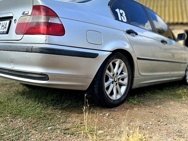 Серый БМВ 3 Серия, объемом двигателя 2 л и пробегом 352 тыс. км за 3200 $, фото 2 на Automoto.ua